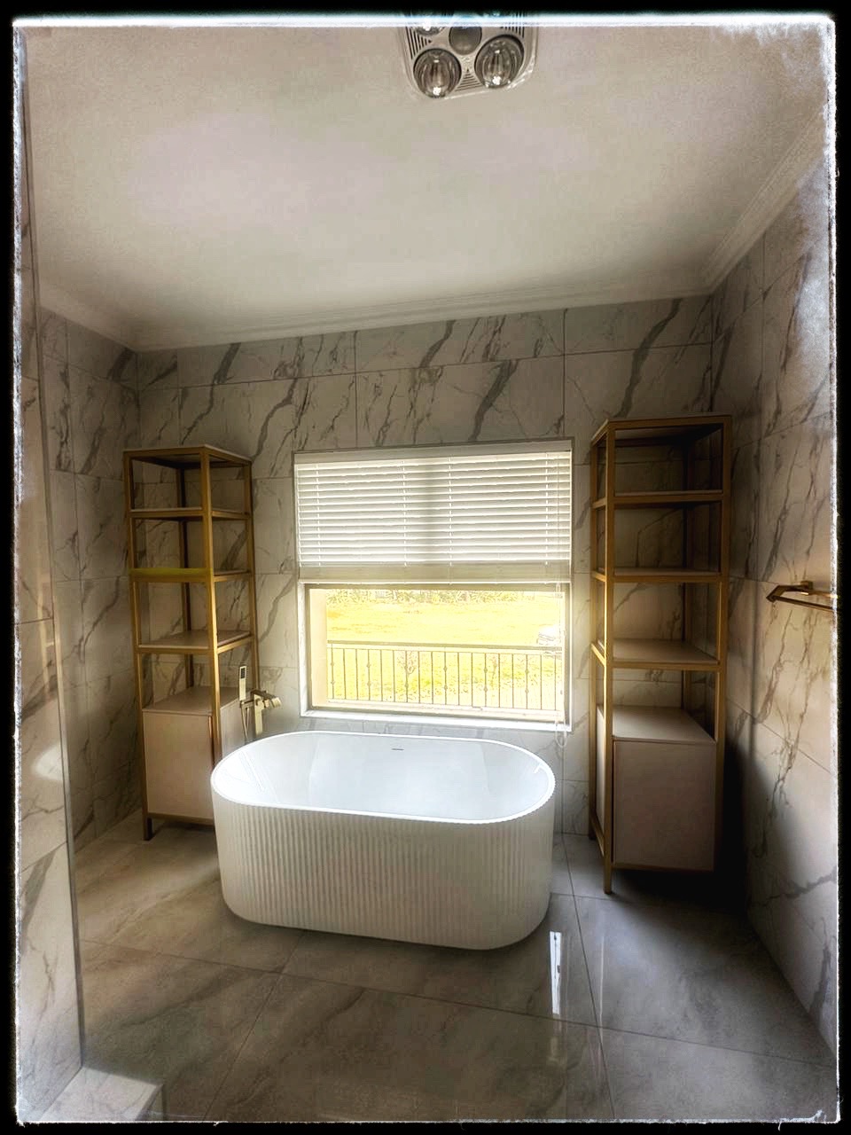 Bathroom vanity design