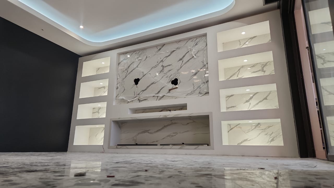 Interior design feature