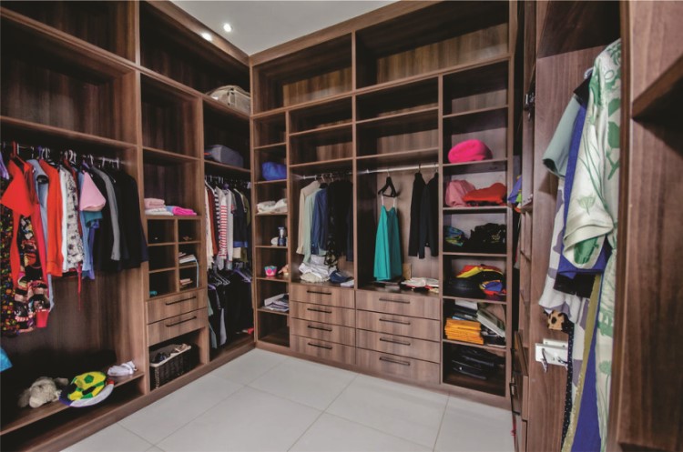 Built-in cupboard / bedroom design