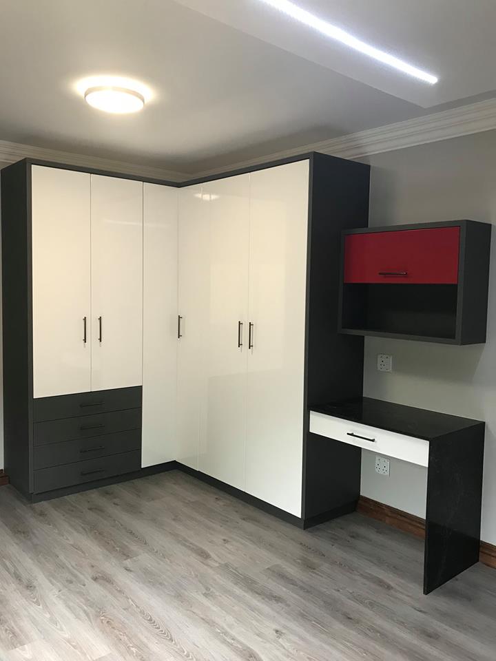 Built-in cupboard / bedroom design