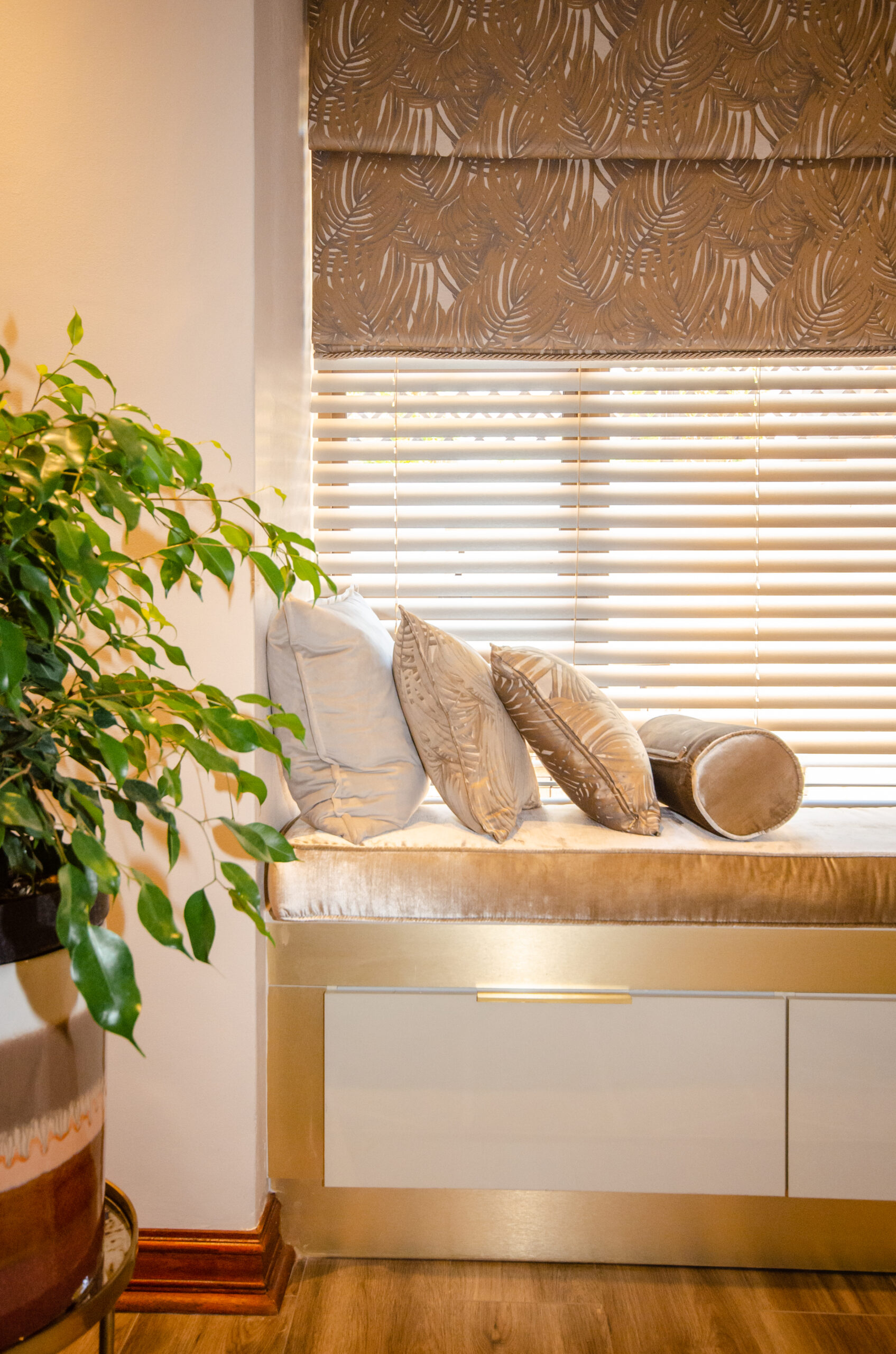 Interior design feature