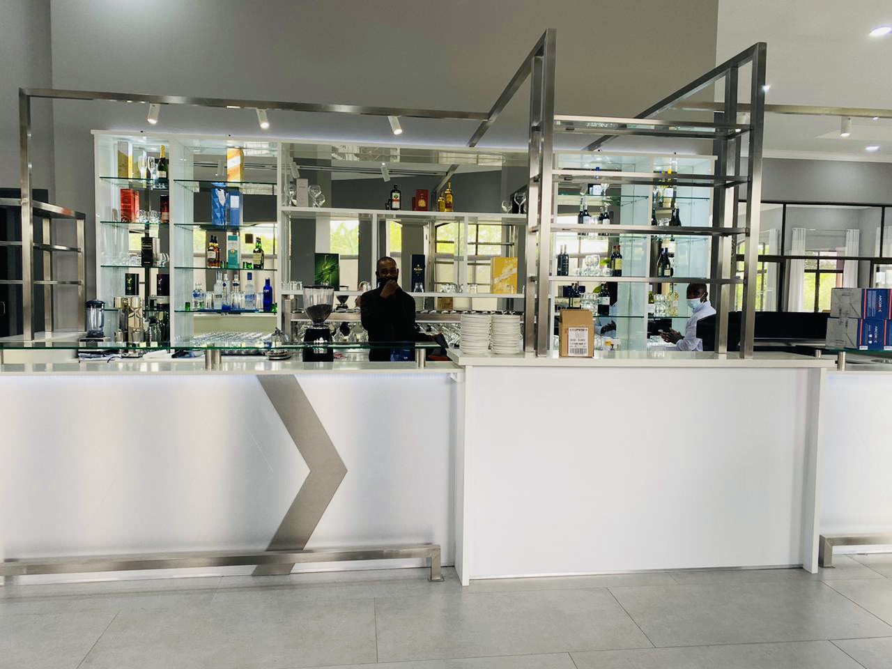 Interior design feature